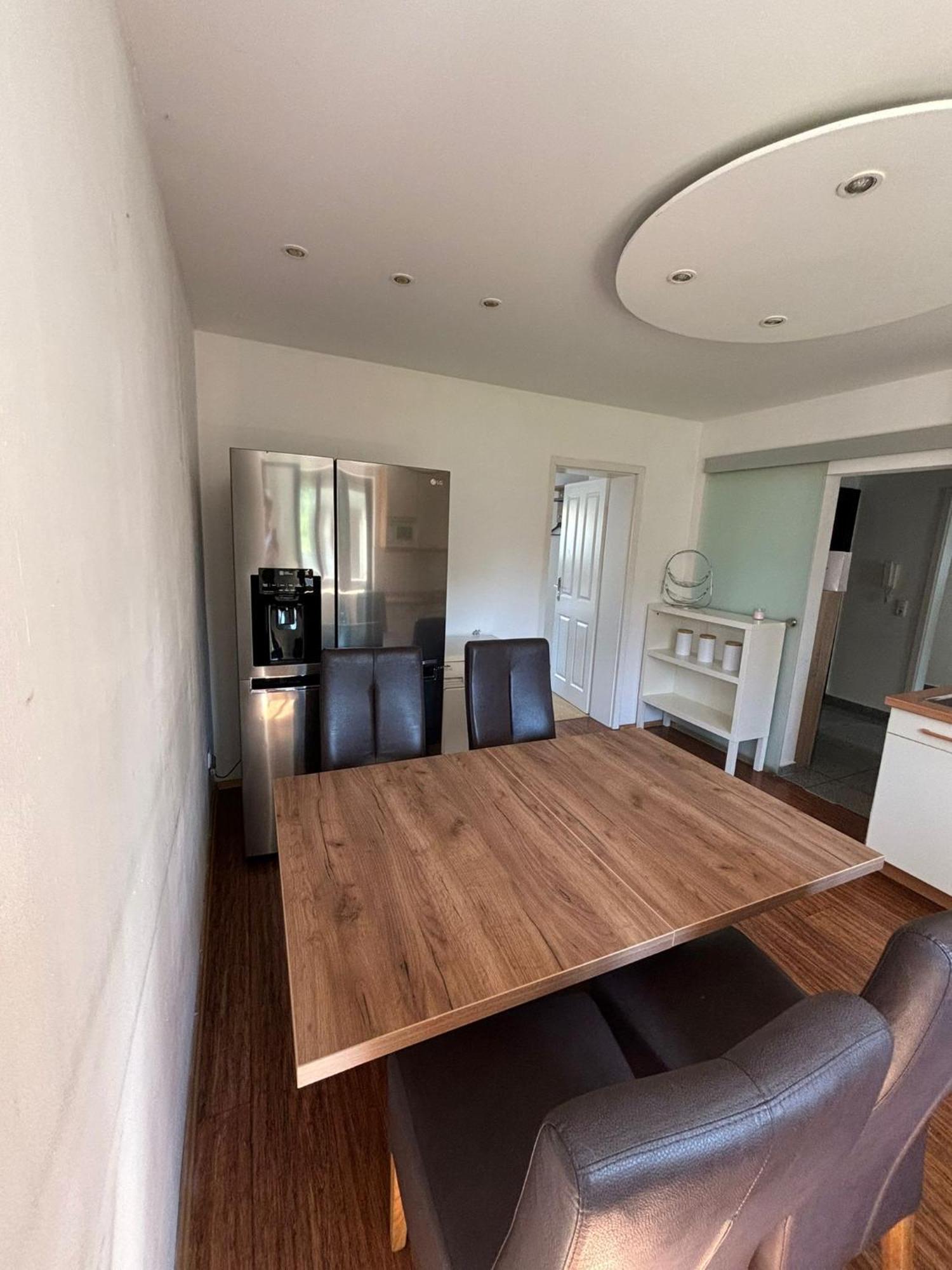 Erdgeschosswohnung Neben Schloss Blutenburg Mit Privatem Garten Munich Extérieur photo
